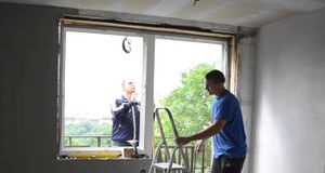 Misterbricolo change ses vieilles menuiseries pour du triple vitrage ...
