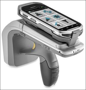 Un lecteur RFID UHF motorisé par Smartphone chez Zebra