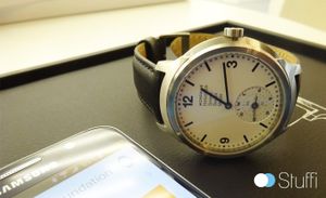 Mondaine rajoute le paiement par NFC dans sa smartwatch