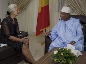 Reuters - IMF says Mali cash delayed over questionable jet purchase