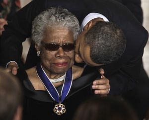 Radio-Canada / L'écrivaine américaine Maya Angelou est décédée