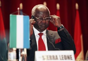 Radio-Canada / Ebola : la Sierra Leone déclare l’état d'urgence