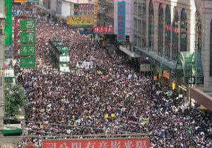 CNN - Hong Kong's leader to protesters: China won't back down
