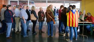 The Guardian - Catalans vote in symbolic referendum on independence in defiance of Madrid