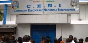 Crise du processus électoral en Guinée: le décret qui jette de l'huile sur le feu