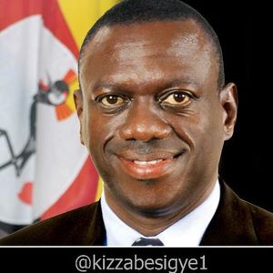 rfi - Ouganda: l'opposant Besigye se lance dans la course présidentielle