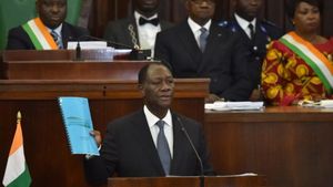 rfi - Côte d'Ivoire: Alassane Ouattara a présenté le projet de Constitution