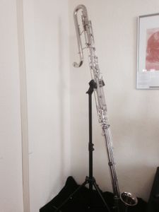 Saxophone basse Selmer d'occasion... Instrument rare