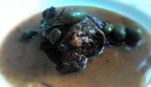 Daube de joues de boeuf aux câpres