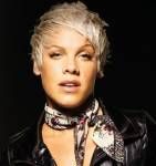 Pink (stylisé P!nk), née Alecia Beth Moore, est une chanteuse et actrice américaine, née le 8 septembre 1979 à Doylestown en Pennsylvanie (États-Unis). Elle a vendu plus de 40 millions d'albums et 65 millions de singles1 et a gagné 3 Grammy Awards.