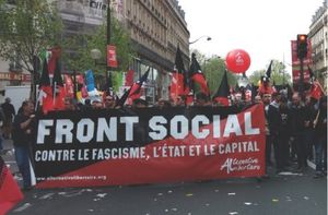AL dans le pôle anticapitaliste de la manifestation du 12 avril 2014 à Paris.