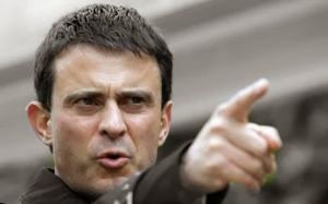 VALLS À CALAIS : LE PINOCCHIO DE LA ROCHELLE
