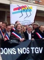 Douai : pince-fesses éhonté sur la voie ferrée