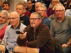 La parole à la salle