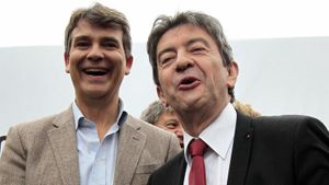 Arnaud Montebourg, Jean-Luc Mélenchon, Cécile Duflot, Benoit Hamon, Gérard Filoche, Marie-Noëlle Lienemann, Jacques Nikonoff, Philippe Poutou, Nathalie Arthaud……….