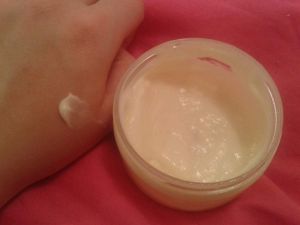 Crème visage peaux sèches et désydratées à l'urée