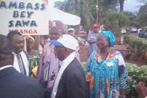 Tournée sociopolitique : Le Ministre Mbella Mbella Lejeune dans le Moungo-Sud