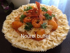 Pâtes aux tomates et aux crevettes