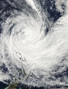 Zyklon erreicht Neu Seeland Quelle:NASA