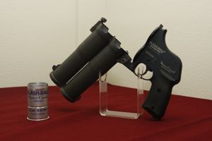 Micro-ondes Ultrasons et laser, les armes de la police de demain