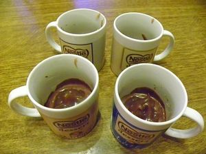 MINI MUG CAKES AU CHOCOLAT ET LEUR COEUR DE CREME DE MARRON (thermomix)