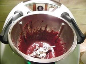 MINI MUG CAKES AU CHOCOLAT ET LEUR COEUR DE CREME DE MARRON (thermomix)