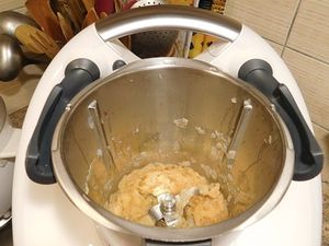 CROISSANT APERO BOUDIN BLANC A LA POMME (thermomix)