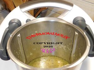 CONFITURE DE KIWIS A LA VANILLE ET AU VIEUX RHUM ( thermomix)