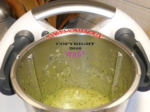 CONFITURE DE KIWIS A LA VANILLE ET AU VIEUX RHUM ( thermomix)