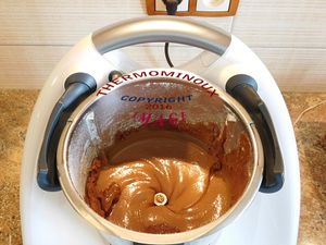 GATEAU FONDANT CHOCOLAT PRALINOISE (thermomix)