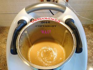 COMPOTE EXPRESS DE PECHES AU CARAMEL (thermomix)