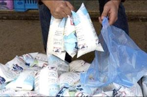 Le sachet de lait pasteurisé à 35 DA à Hassi R'mel.
