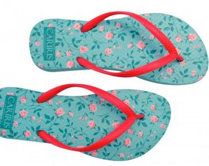 Les tongs stylées et écolos Cariris débarquent en France !
