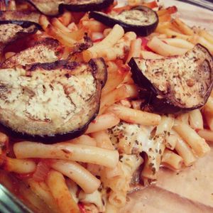 Dans mon tupperware #15: Gratin macaroni, tomates et mozza
