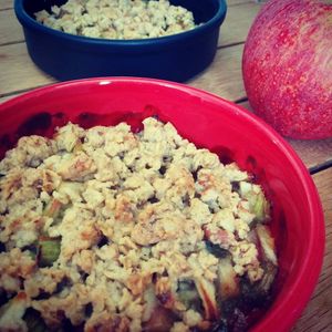 Crumble rhubarbe, pomme et citron