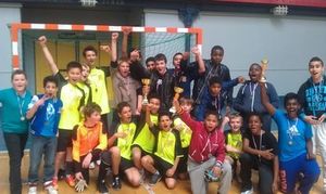 Des élèves prêts pour la journée sportive