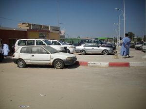 Point de vente de véhicule à Douala