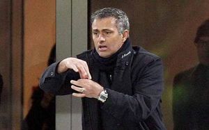 Le coach Mourinho effondré