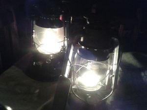 Des lampes à pétrole prêtes à l'usage