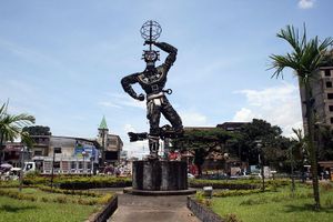 © Statue de la Liberté au Cameroun