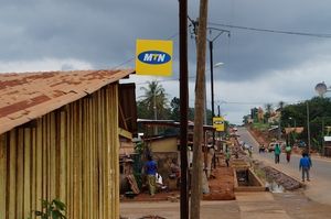 ©Effigies MTN dans une rue de Ouesso