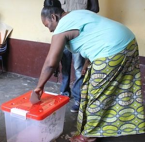 @Une électrice à Brazzaville