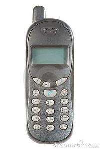 @Un téléphone déphasé et dépassé