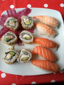 Planet sushi