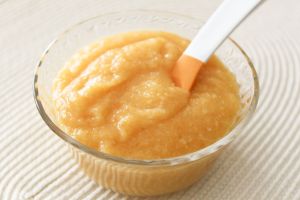Première purée de pâtisson pour bébé