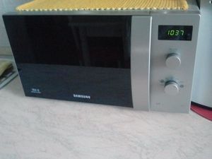 Micronde Samsung GW72V