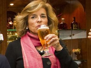 Asi reflexionaba "la botella. Puaff