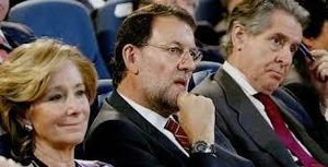 Si votamos les legitimamos. No votar o votar en blanco. Si quieres botar hazlo sobre las tripas de estos HdP