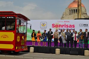 Ponen en marcha el programa turístico de autobuses “Sonrisas por Tu Ciudad”