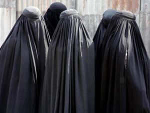 « TARTUFFE » EN PRIME TIME AU MOYEN-ORIENT ! VOUS AVEZ DIT BURQA ?